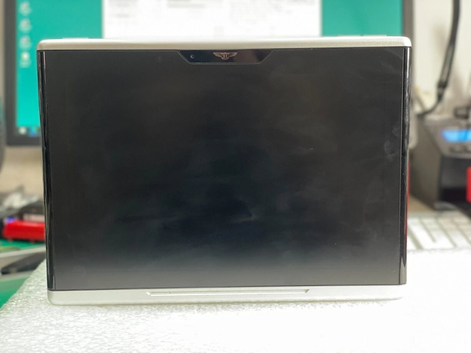 REPAIR SERVICE BENTLEY CONTINENTAL BENTAYGA MUSLANNE REAR DISPLAYS , TALBET